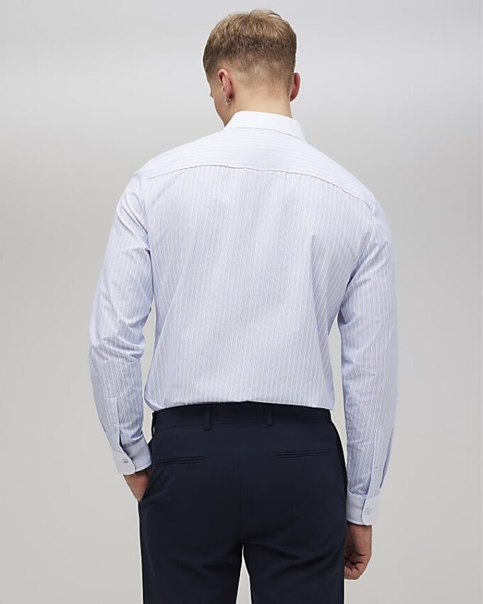 Blå slim fit-skjorta med ränder
