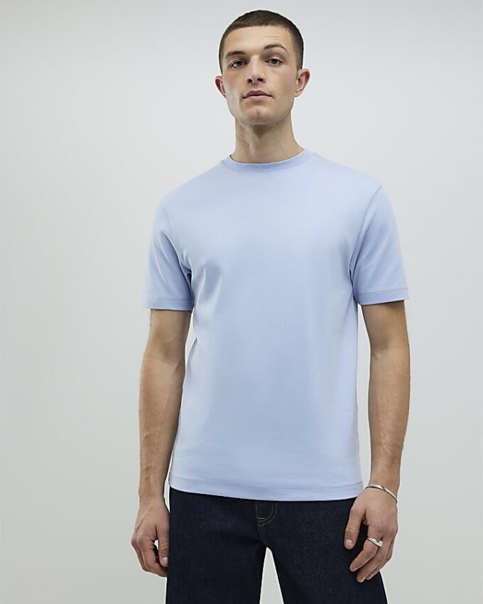 Blå slim fit-T-shirt Blå slim fit-T-shirt