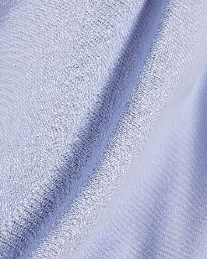 Blå stretchig draperad midiklänning Blå stretchig draperad midiklänning