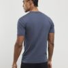 Blå T-shirt med muskulös passform