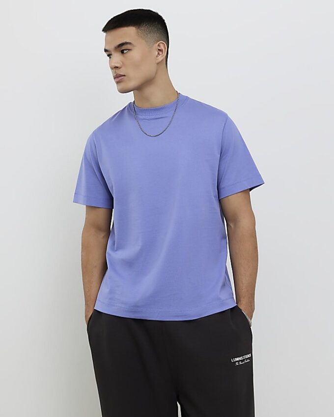 Blå T-shirt med normal passform