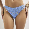 Blå texturerade bikinitrosor