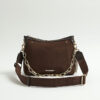 Brun crossbody-väska med kedja fram