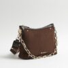 Brun crossbody-väska med kedja fram
