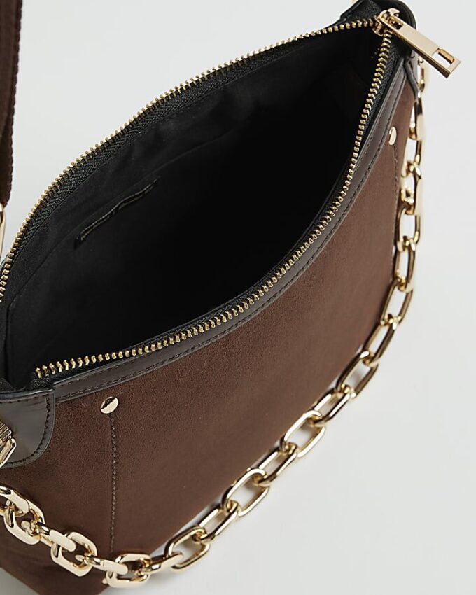 Brun crossbody-väska med kedja fram