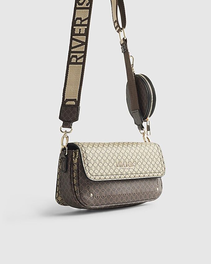 Brun crossbody-väska med monogramtryck