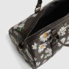 Brun Daisy Monogram Barrell-väska