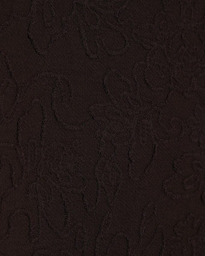 Brun jacquard-T-shirt med korta ärmar och boxig passform