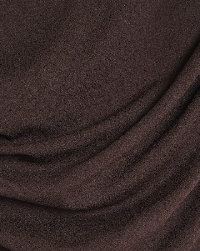 Brun kortärmad off shoulder-top med drapering