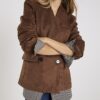 Brun kragefri blazer i imitationsmocka