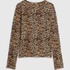 Brun långärmad figursydd topp med leopardmönster