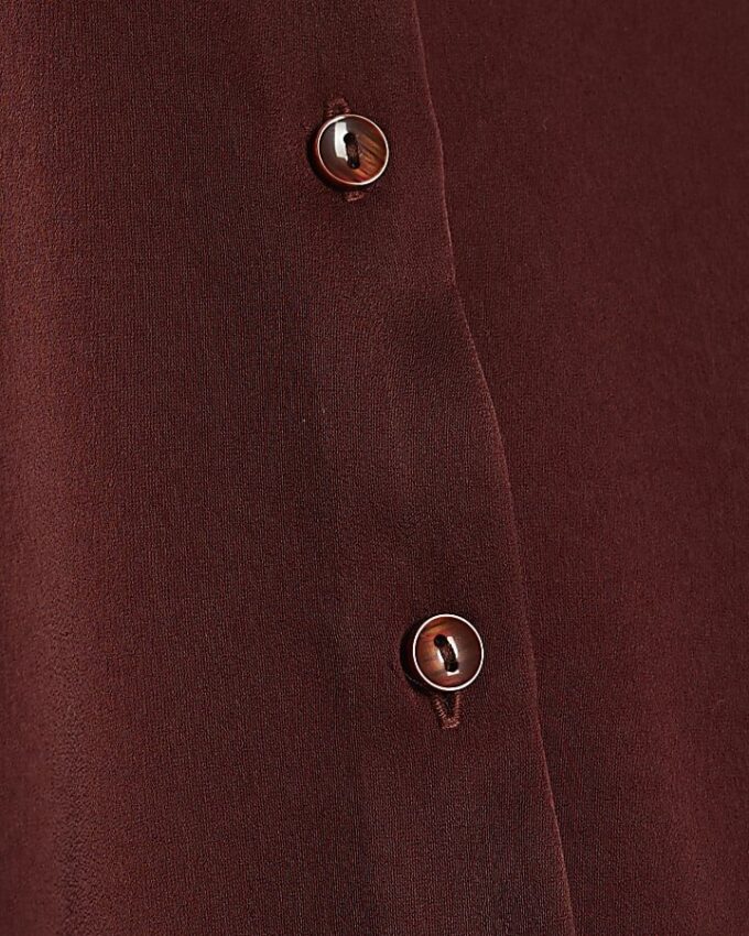 Brun långärmad slim fit-skjorta i satin