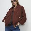 Brun oversized bomberjacka i mocka