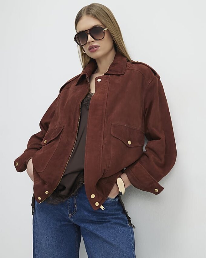 Brun oversized bomberjacka i mocka