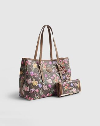 Brun plånbok och shopperväska med blommigt monogram
