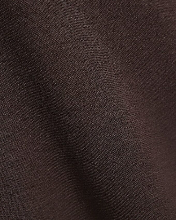 Brun premium-raglan-topp med korta ärmar