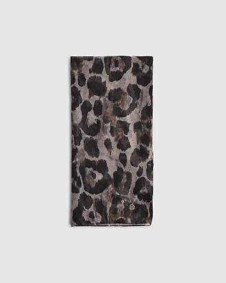 Brun scarf med leopardmönster