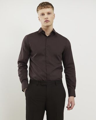 Brun slim fit-skjorta