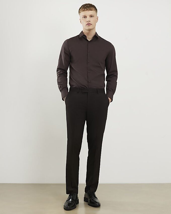 Brun slim fit-skjorta