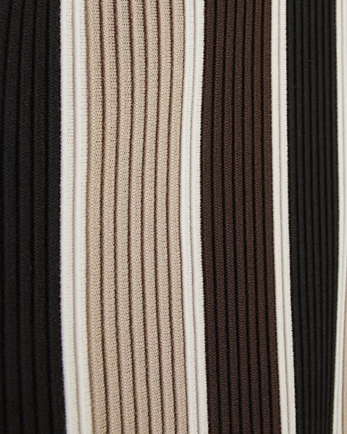 Brun slim fit-skjorta med ränder