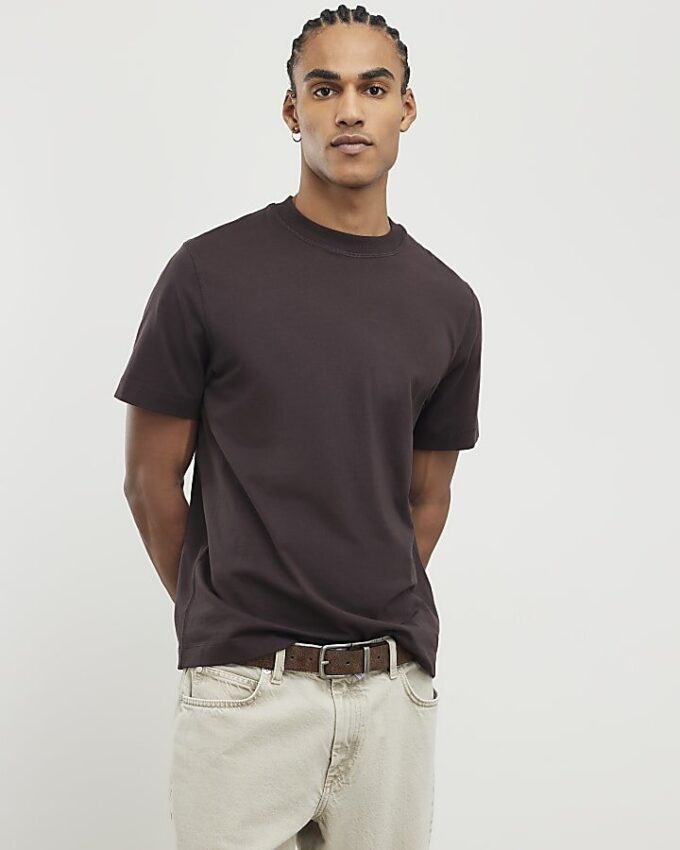 Brun T-shirt med normal passform