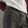 Bruna jeans med lös passform