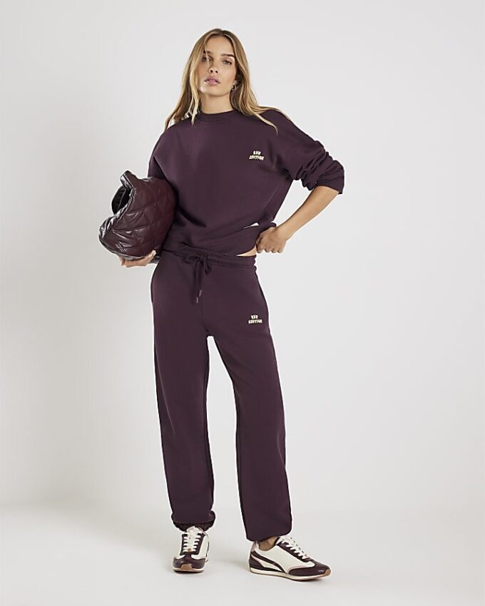 Bruna joggingbyxor i RVR Edition