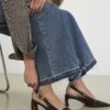 Bruna låga slingback-pumps med spetsig tå