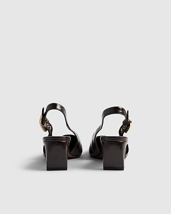 Bruna låga slingback-pumps med spetsig tå