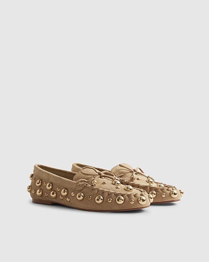 Bruna loafers i imitationsmocka med nitar