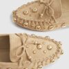 Bruna loafers i imitationsmocka med nitar