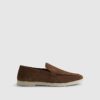 Bruna loafers i vävd mocka