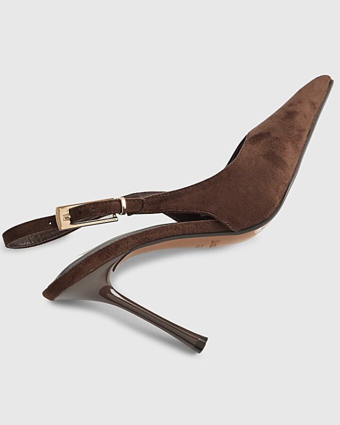 Bruna pumps med slingback i imitationsmocka