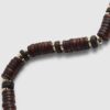 Brunt halsband med träpärlor