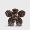 Brunt hårspänne med leopardmönster och blommor