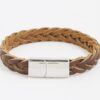 Brunt läderarmband med flätor