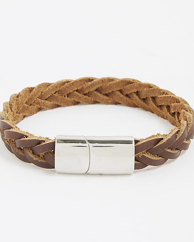Brunt läderarmband med flätor