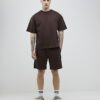 Brunt set med oversized T-shirt och shorts Brunt set med oversized T-shirt och shorts