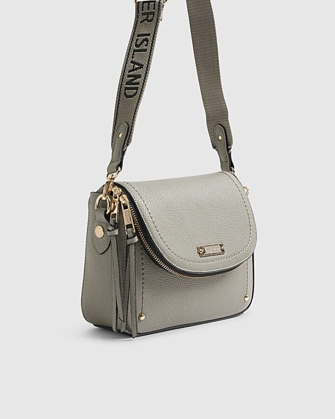 Grå crossbody-väska med dragkedja