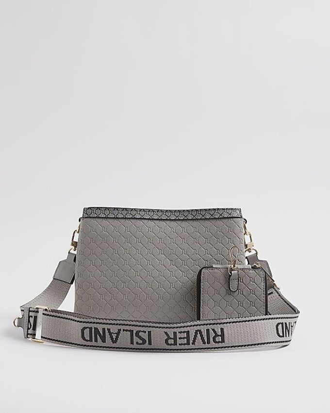 Grå crossbody-väska med monogramficka fram