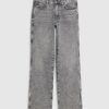 Grå jeans med rak ben och delad fåll