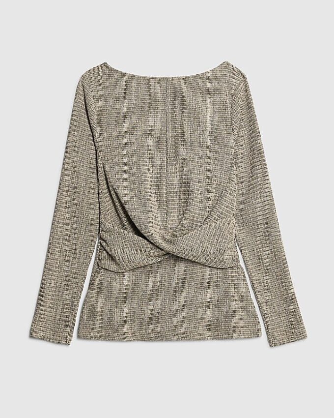 Grå långärmad topp med texturerad twist fram
