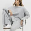 Grå mysig långärmad topp med whipstitch
