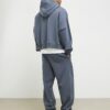 Grå oversized hoodie med dragkedja från Luminis