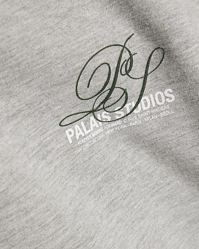 Grå Palais Studios T-shirt med normal passform