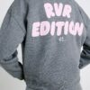 Grå RVR Edition-tröja med tryck på ryggen