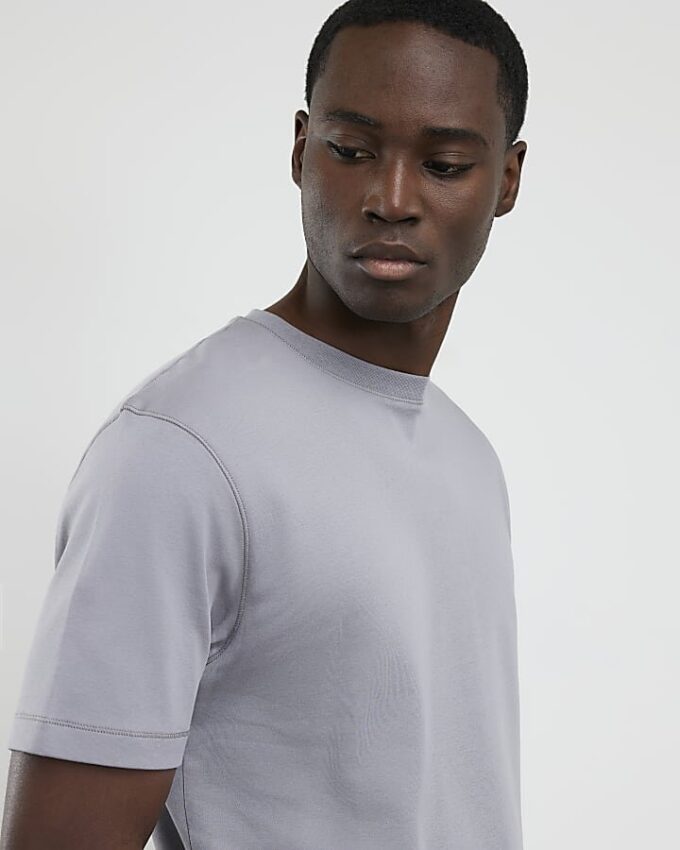 Grå slim fit-T-shirt