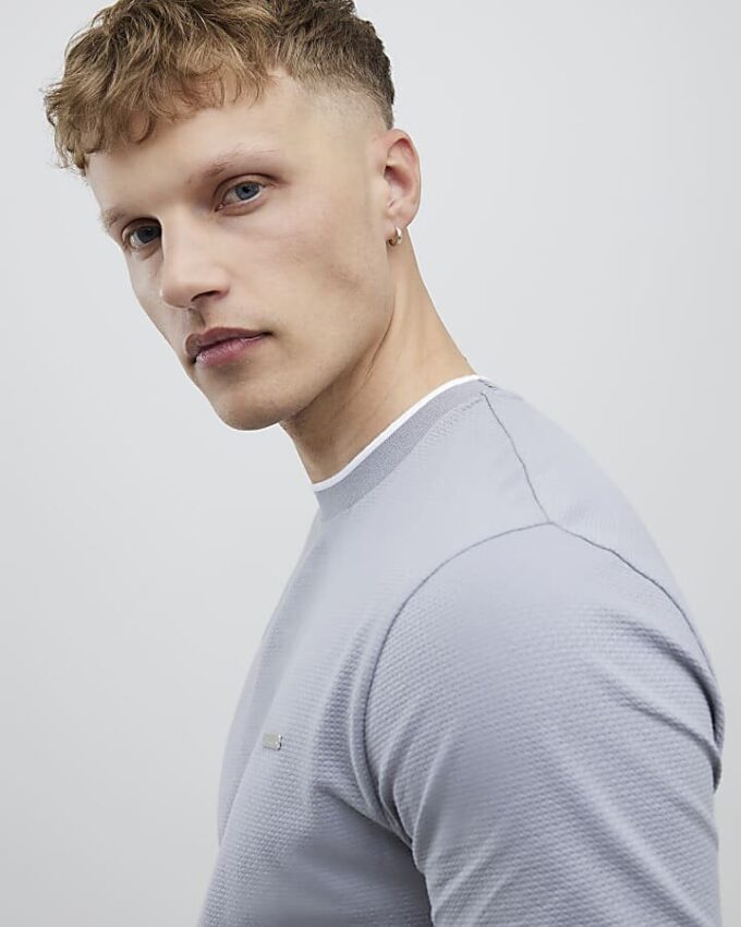 Grå Slim Fit Textured T-shirt