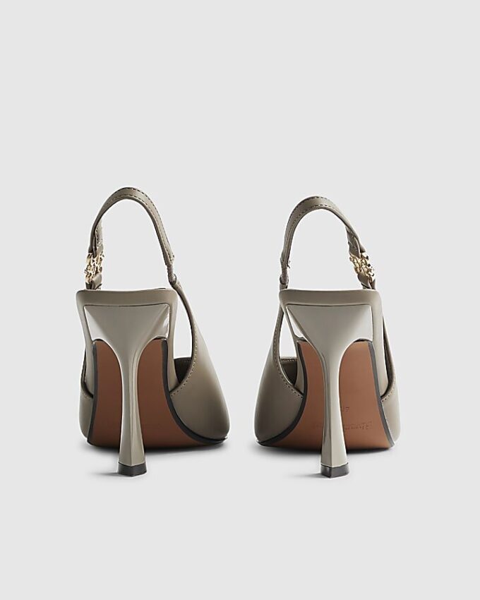 Grå slingback-klackar med logotyp