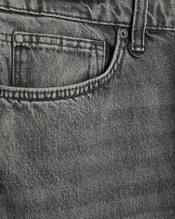 Gråa jeans med lös passform Gråa jeans med lös passform
